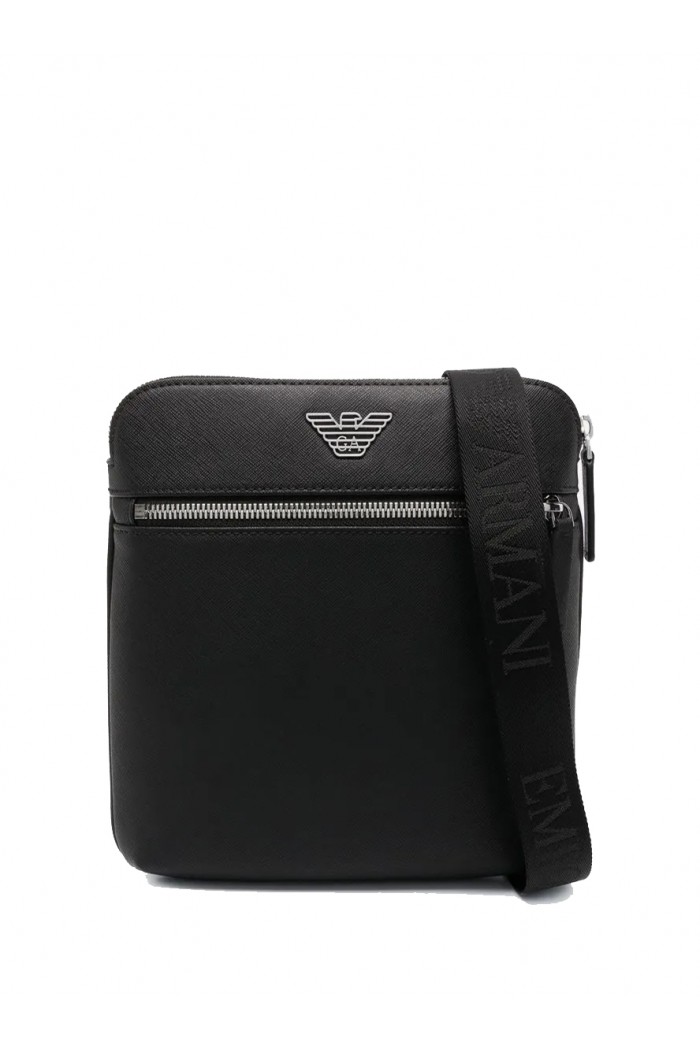 Regenerated shoulder bag Essential in saffiano leather