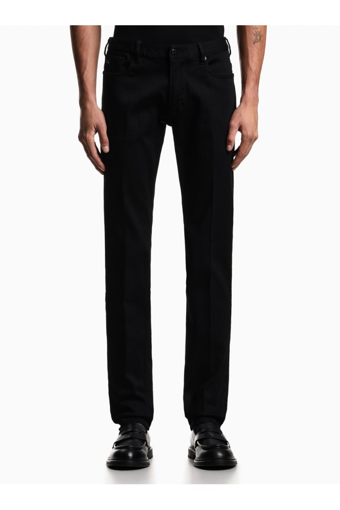 J06 slim-fit extra comfort denim jeans J06 slim-fit extra comfort denim jeans