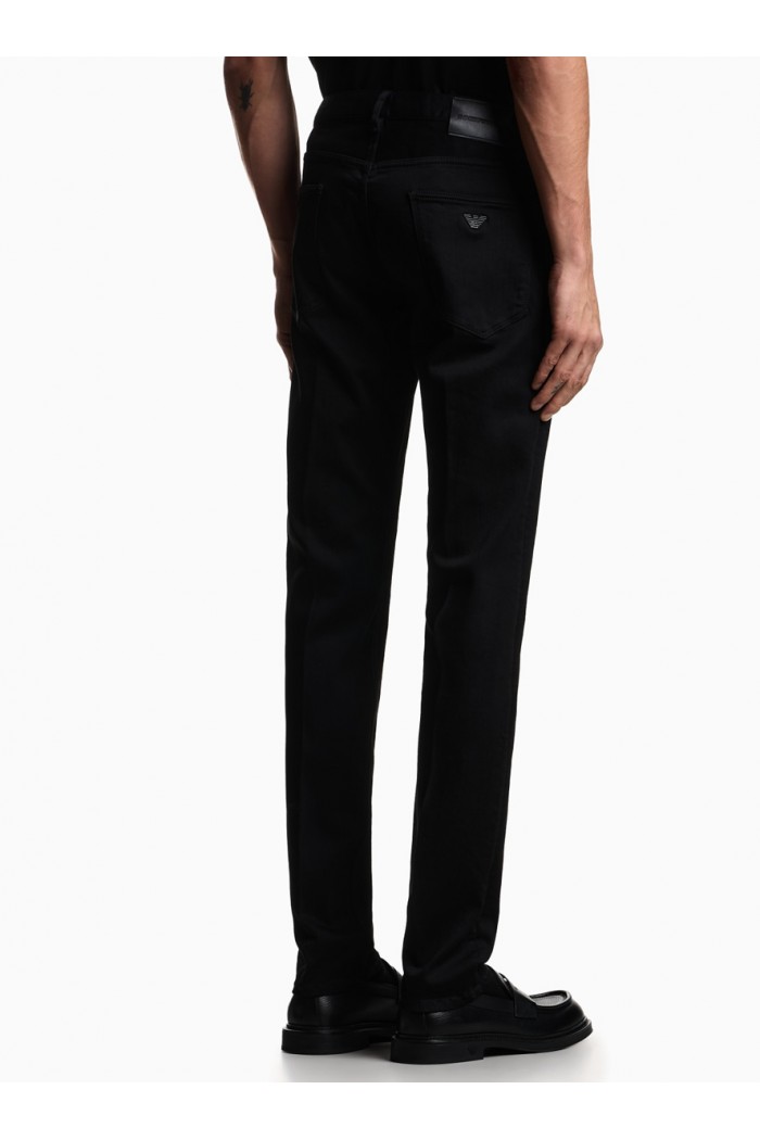 J06 slim-fit extra comfort denim jeans J06 slim-fit extra comfort denim jeans