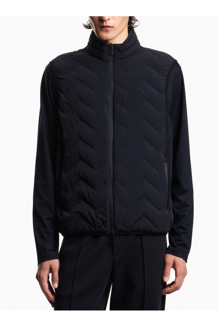 Water-repellent chevron quilted nylon spandex sleeveless down jacket Water-repellent chevron quilted nylon spandex sleeveless down jacket