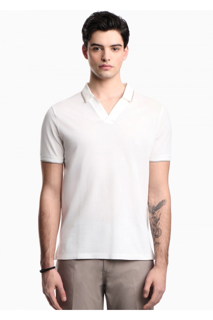 V-neck piqué polo shirt V-neck piqué polo shirt