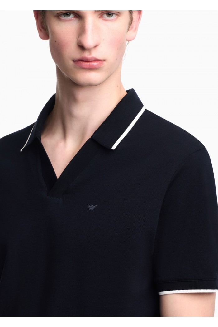 V-neck piqué polo shirt V-neck piqué polo shirt