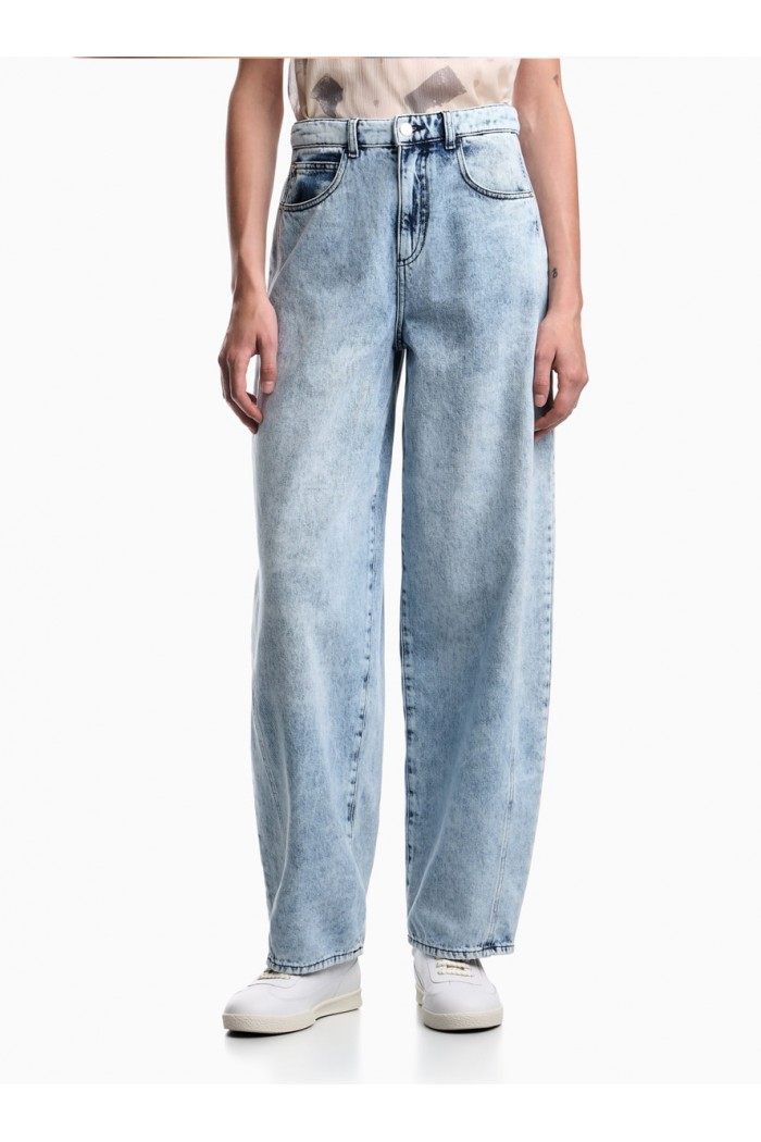 J3I relaxed-fit jeans in vintage look denim with eagle stencil